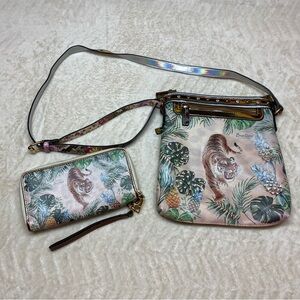 NWOT Brentano Tropical Tiger Print Crossbody Bag and Wallet Set